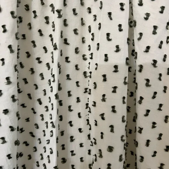 LOFT Black and White Patterned Blouse - Picture 2 of 5